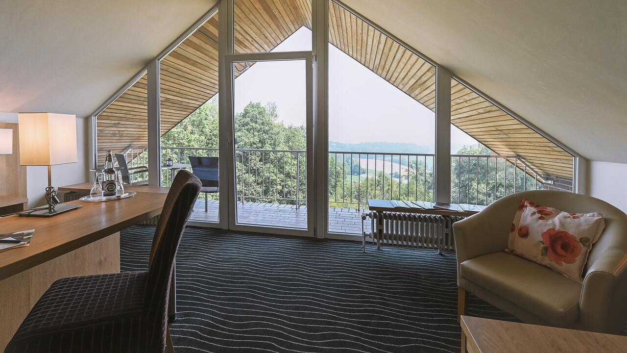Berghotel Hohe Mark Reken المظهر الخارجي الصورة